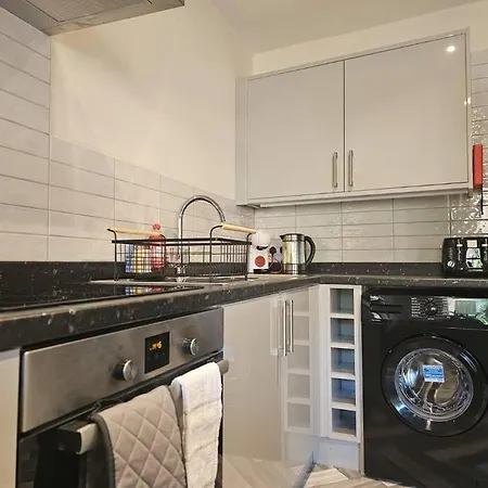 Daire Centre. The Foremans Residence. Carlisle (Cumbria)