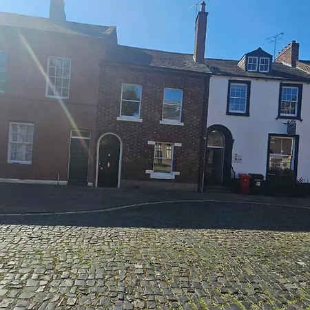 Centre. The Foremans Residence. Carlisle